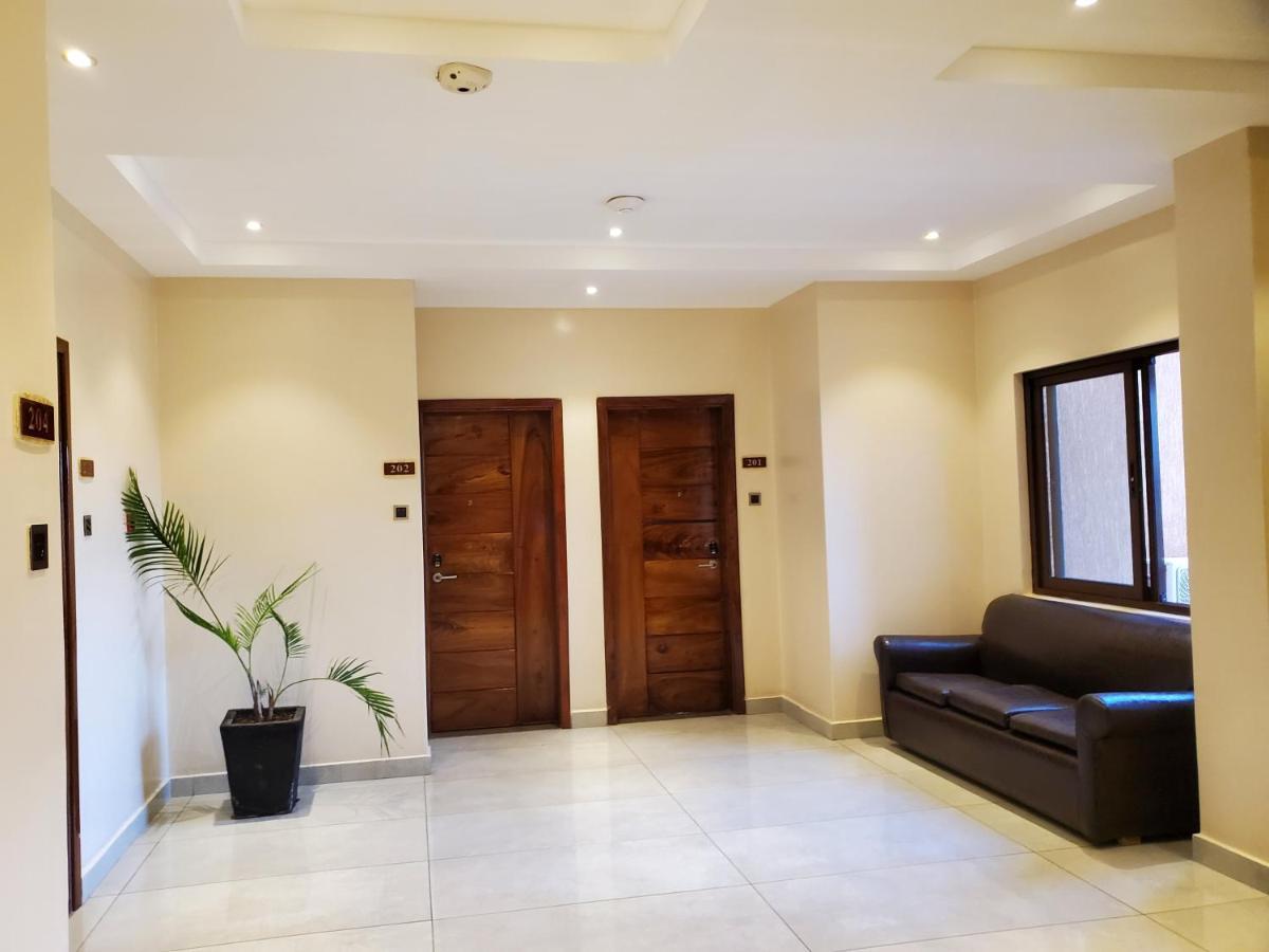 Millennium Terrace Hotel Кампала Экстерьер фото